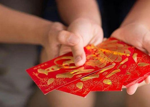 关切员工父母，为员工父母设置关切金造度