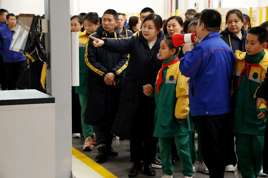 佳电股份举行社会开放日运动-尊龙凯时