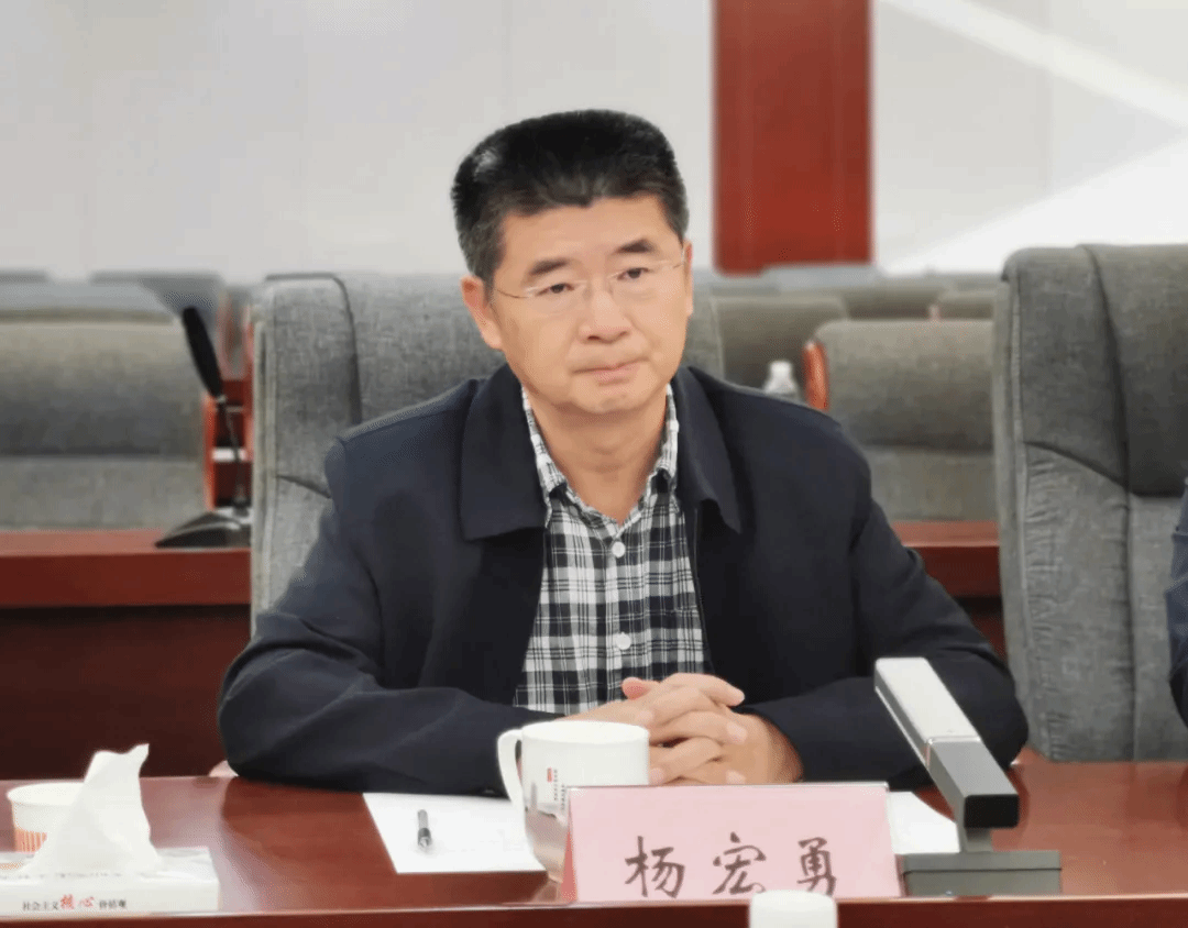 【墟落振兴】杨宏勇一行赴云南省文山市调研检查定点帮扶事情 以现实验动监视推动党的二十大精神贯彻落实-尊龙凯时